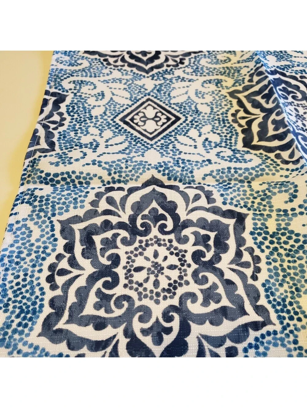 Waverly Napkins Blue White Batik Style Boho Polyester 18x18 Mandala QTY 8